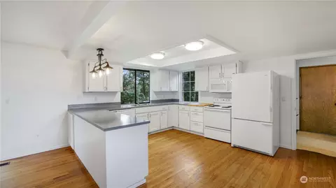 Kitchen - 23735 SE 471 St, Enumclaw, WA 98022 photo 1 of 3