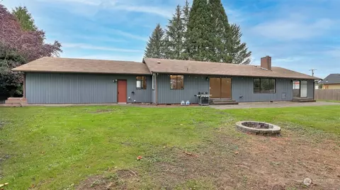 Exterior - 23735 SE 471 St, Enumclaw, WA 98022 photo 6 of 9