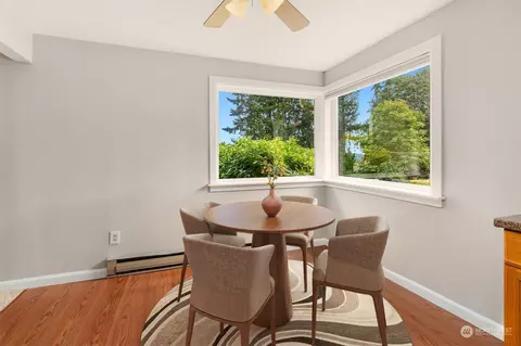 Dining - 17841 24th Pl NE, Shoreline, WA 98155 photo 1 of 2