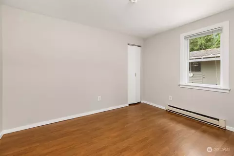 Bedroom - 17841 24th Pl NE, Shoreline, WA 98155 photo 3 of 5