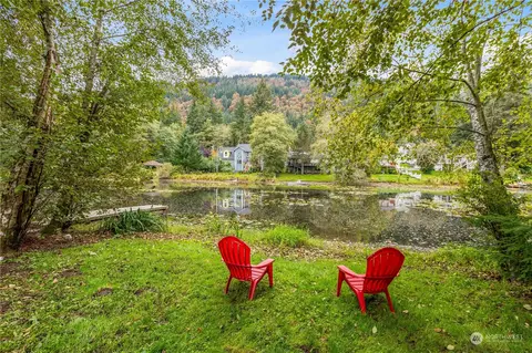 449 Lakeside Dr, Sedro Woolley, WA 98284