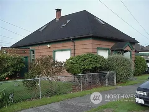 113 N Michigan St, Aberdeen, WA 98520