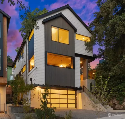 1806 31st Ave, Seattle, WA 98122