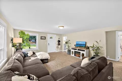 19233 6th Ave E, Spanaway, WA 98387 photo 7