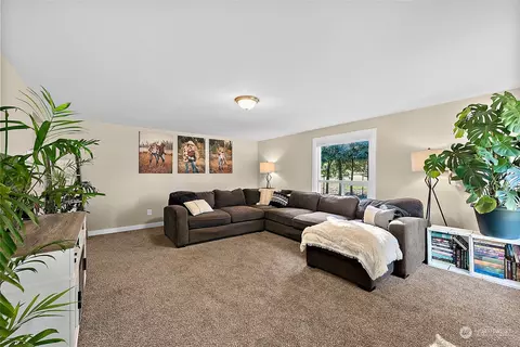 19233 6th Ave E, Spanaway, WA 98387 photo 8