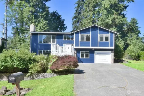 8620 Shadow Wood Dr, Everett, WA 98208