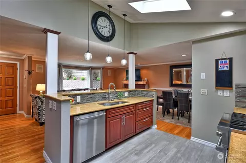 2429 243rd Pl SW, Bothell, WA 98021 photo 6