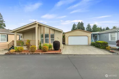 5280 Bald Eagle Ln SW, Olympia, WA 98512