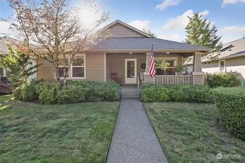 1837 Palisade Blvd, Dupont, WA 98327
