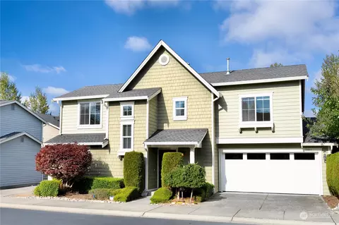 Exterior - 3811 183rd Pl SE, Bothell, WA 98012 photo 4 of 4
