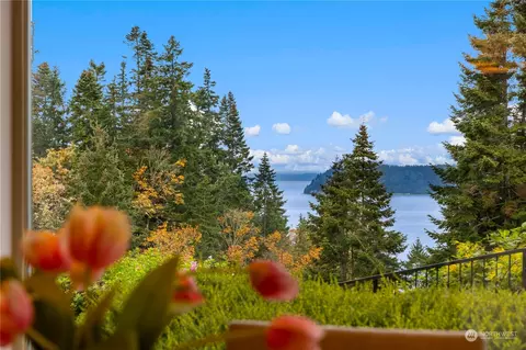 8260 53rd Ave W #108, Mukilteo, WA 98275