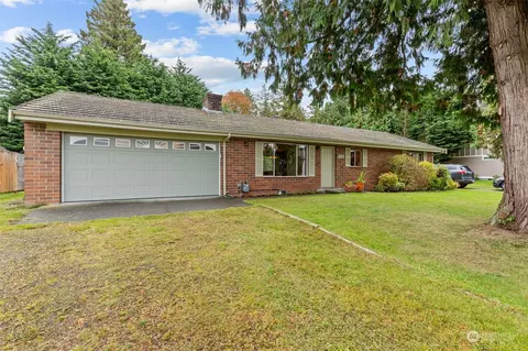 1930 Bayview Ave, Blaine, WA 98230