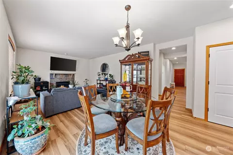126 195th Pl SW, Bothell, WA 98021 photo 8