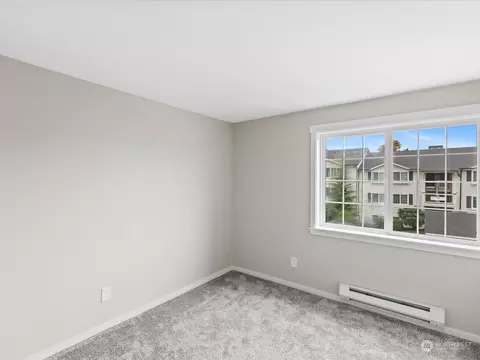 12404 E Gibson Rd #J303, Everett, WA 98204 photo 21