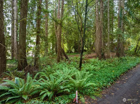 0 Woodbank Dr NE, Bainbridge Island, WA 98110
