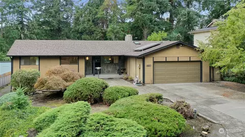 10506 90th Ave SW, Lakewood, WA 98498