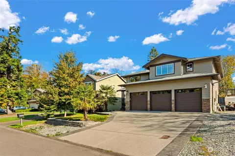 26928 13th Ave S, Des Moines, WA 98198
