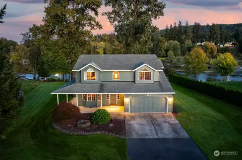 109 Brothers Rd, Woodland, WA 98674