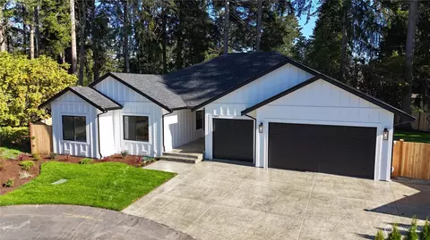 7402 Turquoise Ct SW, Lakewood, WA 98498