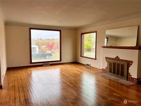 202 S 4th St, Odessa, WA 99159 photo 4