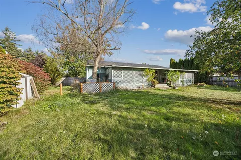 21626 50th Ave E, Spanaway, WA 98387