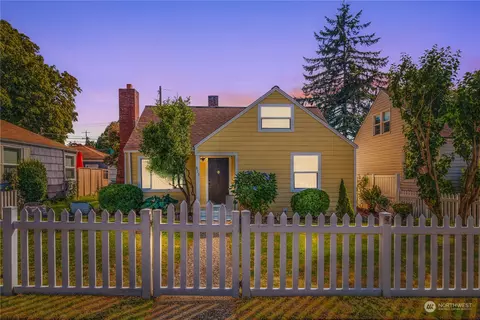 611 NW 48th St, Seattle, WA 98107
