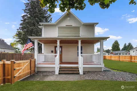 Exterior - 3048 Porter St, Enumclaw, WA 98022 photo 3 of 14