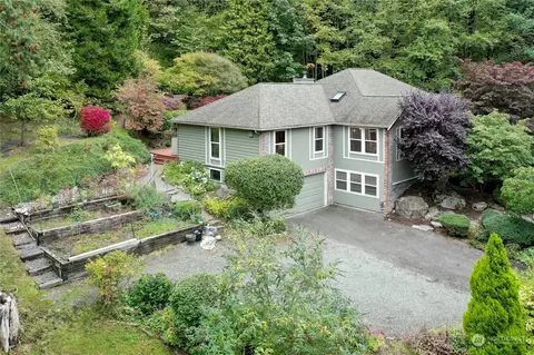 10422 240th Pl SE, Issaquah, WA 98027
