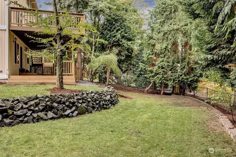 Exterior - 16313 123rd Pl NE, Bothell, WA 98011 photo 4 of 5
