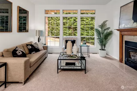 Living - 16313 123rd Pl NE, Bothell, WA 98011 photo 2 of 4