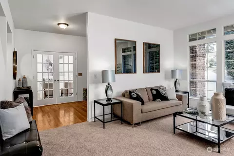 Entry Way - 16313 123rd Pl NE, Bothell, WA 98011 photo 2 of 2