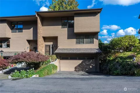 10747 Glen Acres Dr S, Seattle, WA 98168