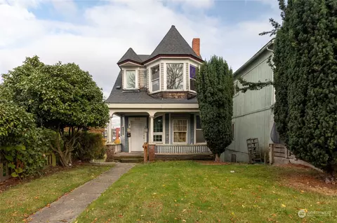 611 Martin Luther King Jr Way, Tacoma, WA 98405