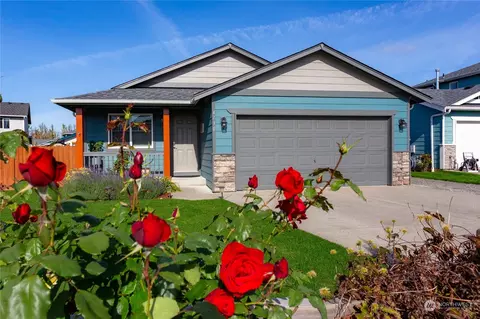 4730 Sandcastle Dr, Blaine, WA 98230