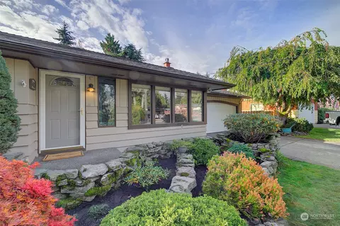 1417 SW 143rd St, Burien, WA 98166
