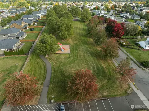 View/Area - 550 Hamilton Pl, Enumclaw, WA 98022 photo 3 of 6