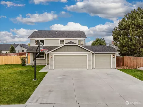 828 S Wilder St, Moses Lake, WA 98837