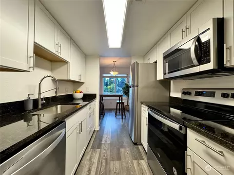 323 75th St SE #C55, Everett, WA 98203 photo 8