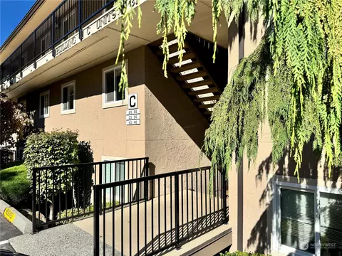 323 75th St SE #C55, Everett, WA 98203 photo 3