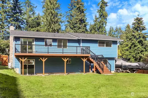 Exterior - 230 144th St SE, Everett, WA 98208 photo 4 of 7