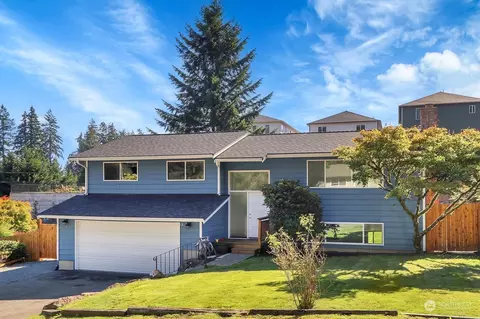 Exterior - 230 144th St SE, Everett, WA 98208 photo 6 of 7