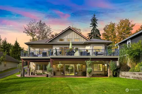 2401 Birch St, Bellingham, WA 98229