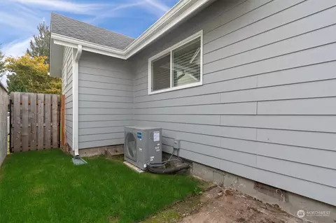 631 19th Ave, Longview, WA 98632 photo 36