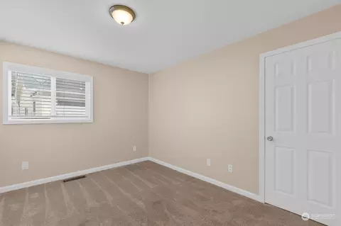 631 19th Ave, Longview, WA 98632 photo 23