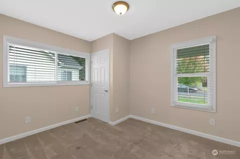 631 19th Ave, Longview, WA 98632 photo 9