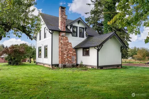 4515 Bay Rd, Blaine, WA 98230