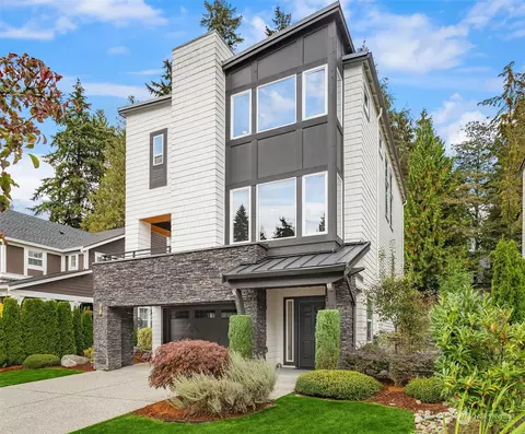 7612 127th Pl NE, Kirkland, WA 98033