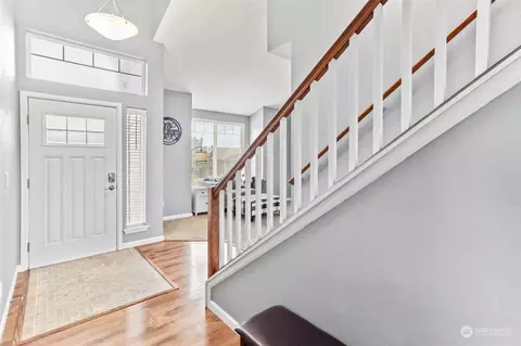 Entry Way - 20213 40th Ave E, Spanaway, WA 98387 photo 1 of 5