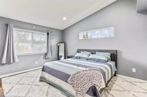 Bedroom - 20213 40th Ave E, Spanaway, WA 98387 photo 1 of 5