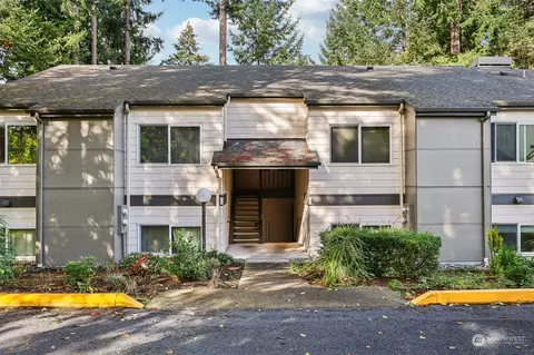 31500 33rd Pl SW #U102, Federal Way, WA 98023